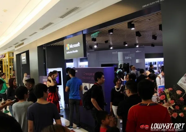 Microsoft Authorized Reseller Store Suria KLCC Launch 01