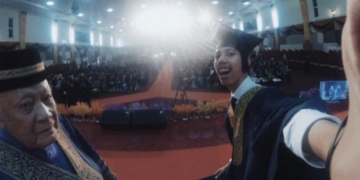 Muhammad Hasrul Haris Mohd Radzself selfie 620 367 100