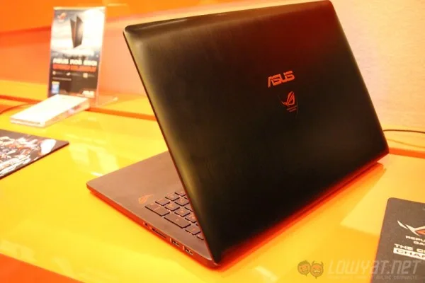 asus-rog-g501-hands-on-7