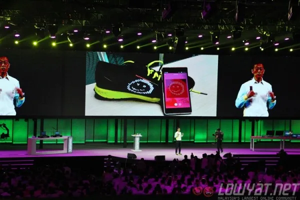 lenovo-running-shoes-led-concept-1