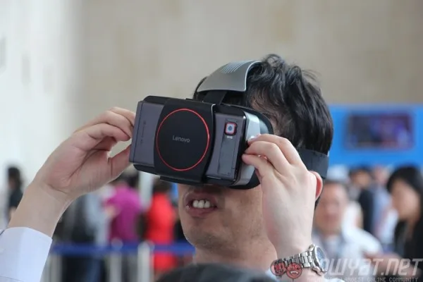 lenovo-vr-headset-china-2