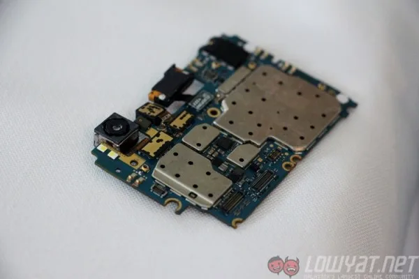xiaomi-mi-4i-teardown-15