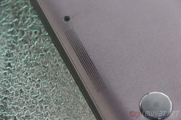 zenbook-ux305-review-5