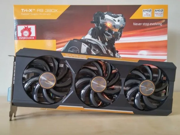 Sapphire Tri-X Radeon R9 390X