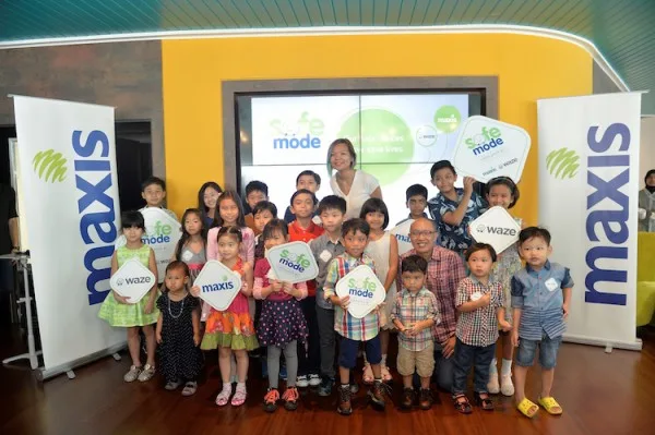 Maxis Waze Voice Pack Launch