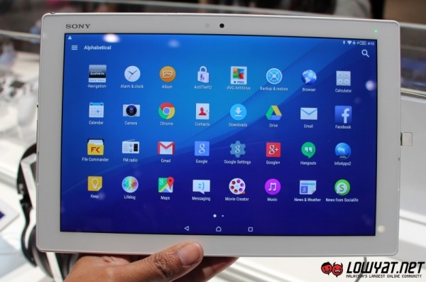Sony Xperia Z4 Tablet Hands On 04