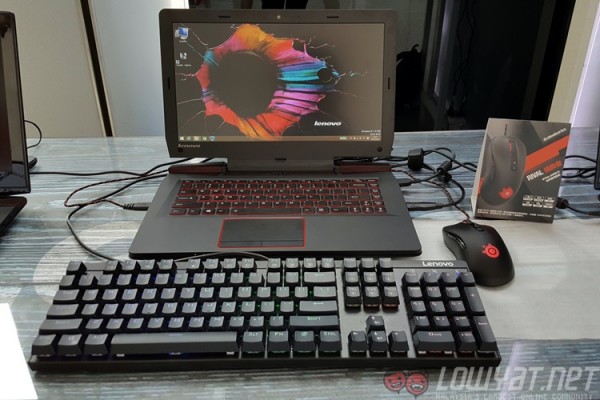 lenovo-rescuer-gaming-laptop-mechanical-keyboard-steelseries-mouse-20