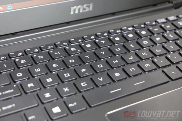 msi-gs-30-shadow-review-17