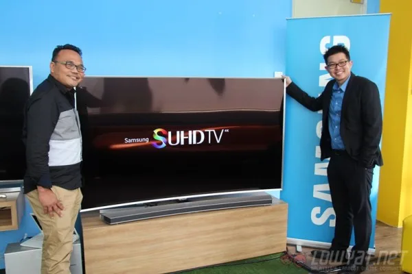 samsung-suhd-tv-eyes-on-3