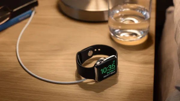watchOS 2 Nightstand
