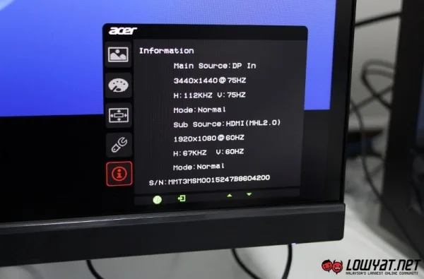 Acer XR341CK UltraWide QHD Curved Monitor Hands On 13