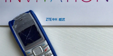 ZTE Invitation with Broken Nokia 1110