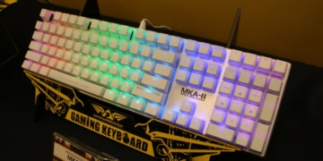 armaggeddon mech keyboards hands on 8
