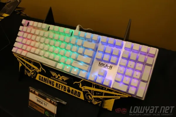 armaggeddon-mech-keyboards-hands-on-8