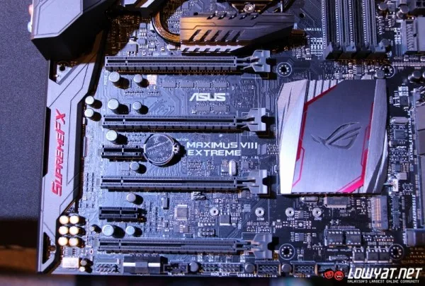 ASUS Z170 ROG Maximus VIII Motherboards 32