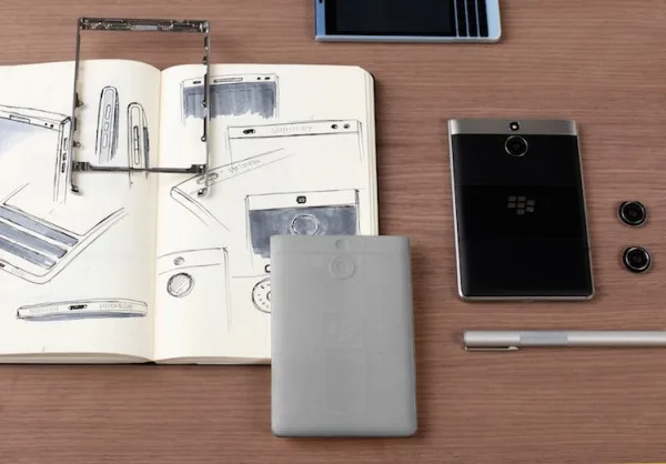 BlackBerry Passport Silver Edition Design