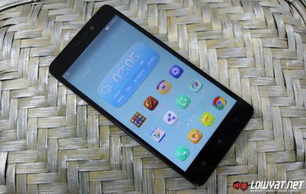 Lenovo A7000 Review 02