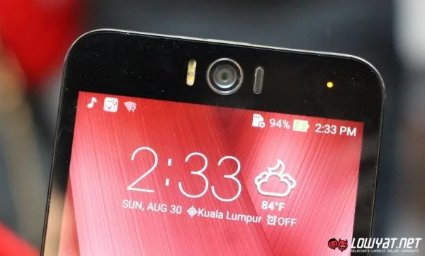 ASUS ZenFone Selfie 08