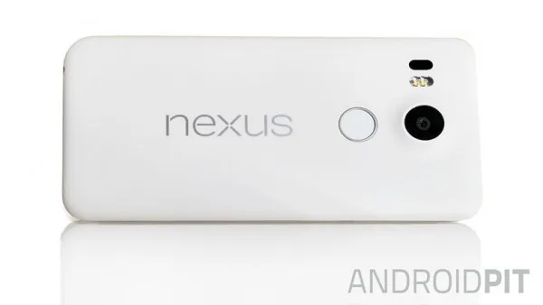 AndroidPIT-Nexus-5-2015-final-w782