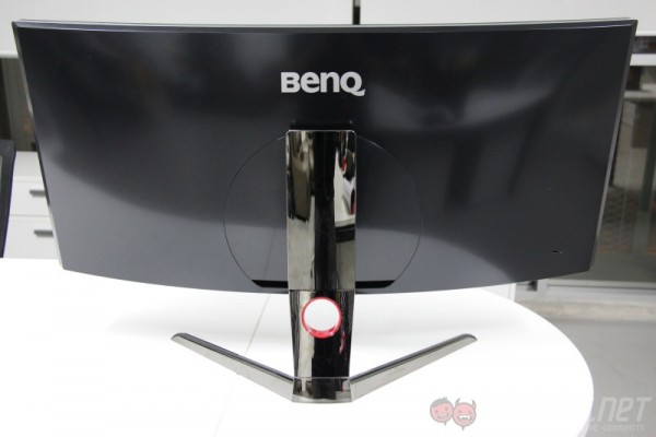benq-xr3501-hands-on-5