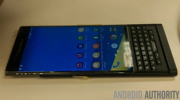 blackberry-venice-extensive-leak-4