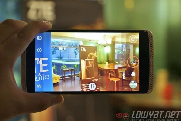 zte-axon-elite-malaysia-5