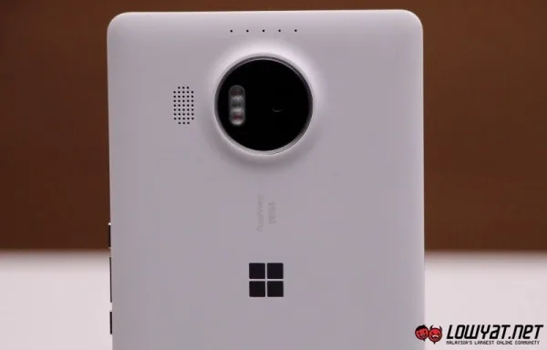 Microsoft Lumia 950 XL Hands On 02
