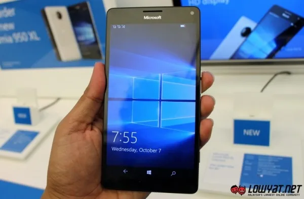 Microsoft Lumia 950 XL Hands On 04