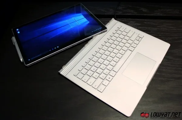 Microsoft Surface Book Hands On 21