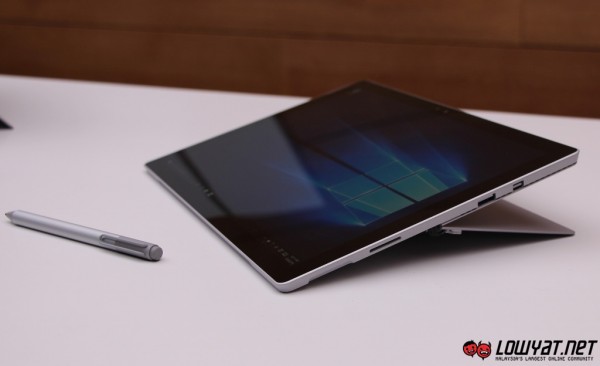 Microsoft Surface Pro 4 Hands On 06