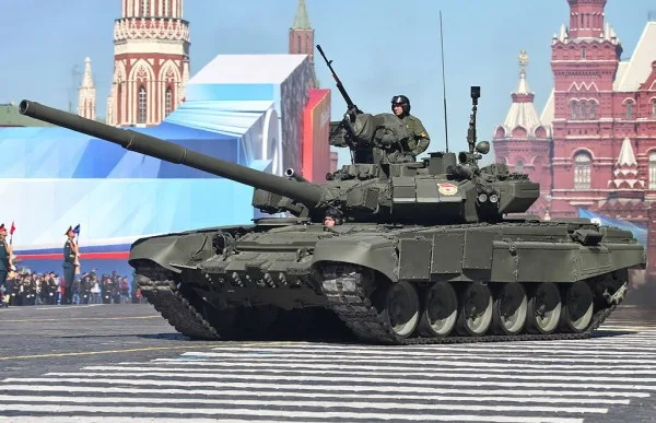 T-90 Victory Day Parada 2013
