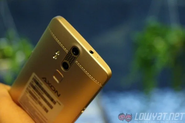 zte-axon-elite-7