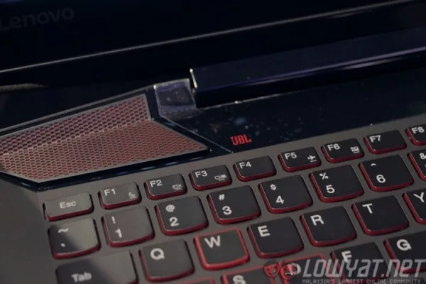 lenovo-ideapad-y700-5