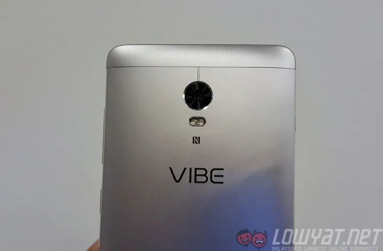 lenovo-vibe-p1-12