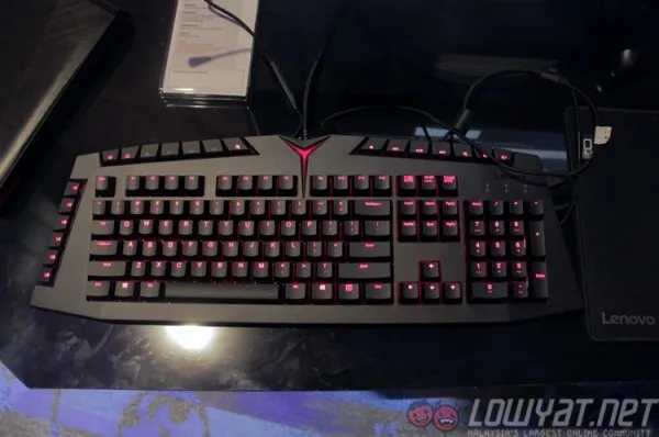 lenovo-y-gaming-mechanical-switch-keyboard-1