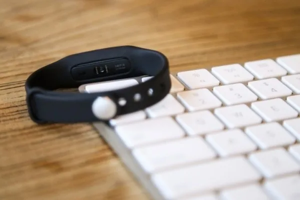 xiaomi-mi-band-1s-3