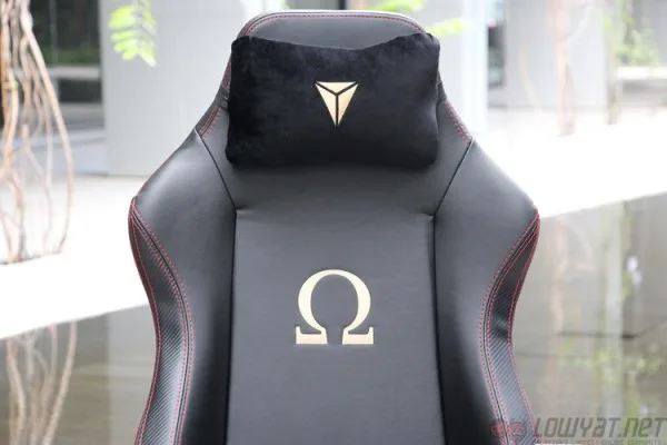 Secretlab Omega Stealth003