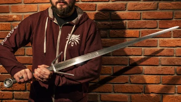 Witcher 3 Custom Sword