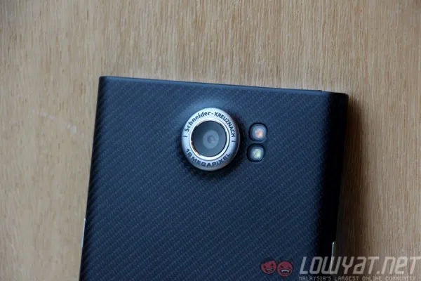 blackberry-priv-4