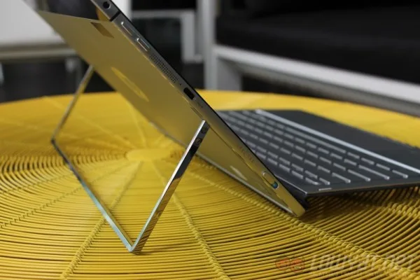 hp-spectre-x2-hands-on-21