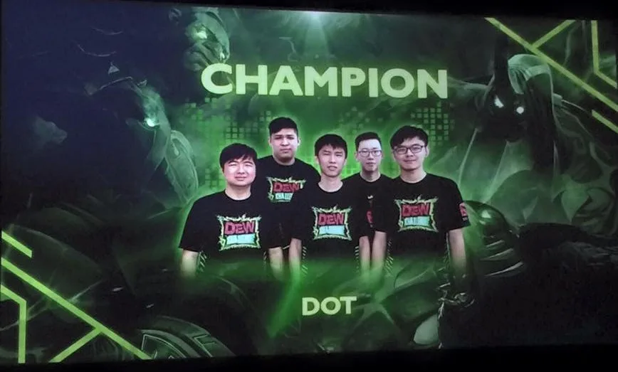 team-dot-mountain-dew-dota2-challenge