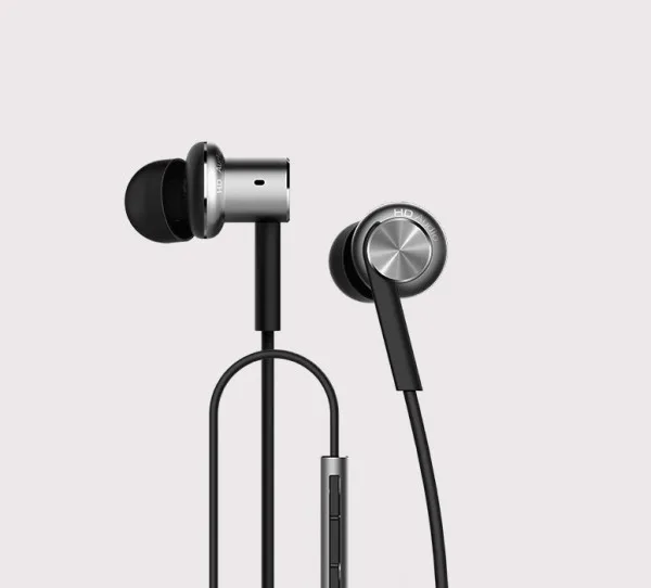 xiaomi-in-ear-headphones-1