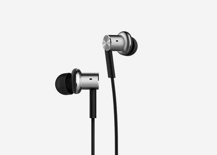 xiaomi-in-ear-headphones-3