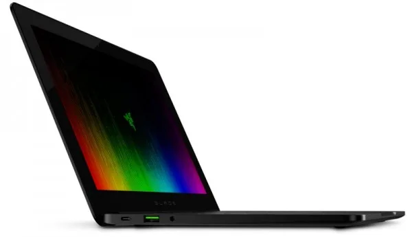 160106razerbladestealth01