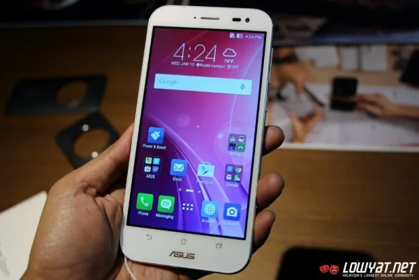 ASUS ZenFone Zoom Hands-On 10