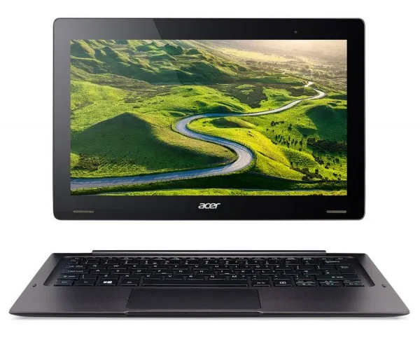 Acer-Switch-12-S-SW7-272-disconnected-forward1