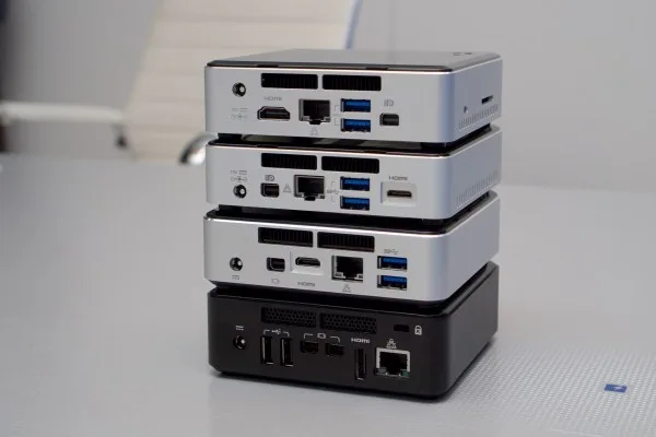 Intel Skylake NUC 2