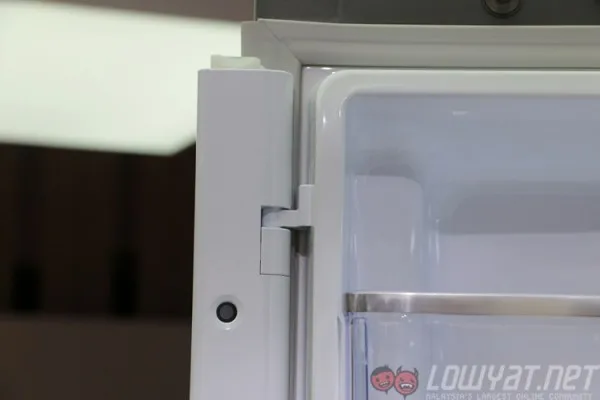 Samsung SEA Forum 2016: A Closer Look at the Samsung Family Hub Refrigerator 7 samsung-family-hub-refrigerator-9