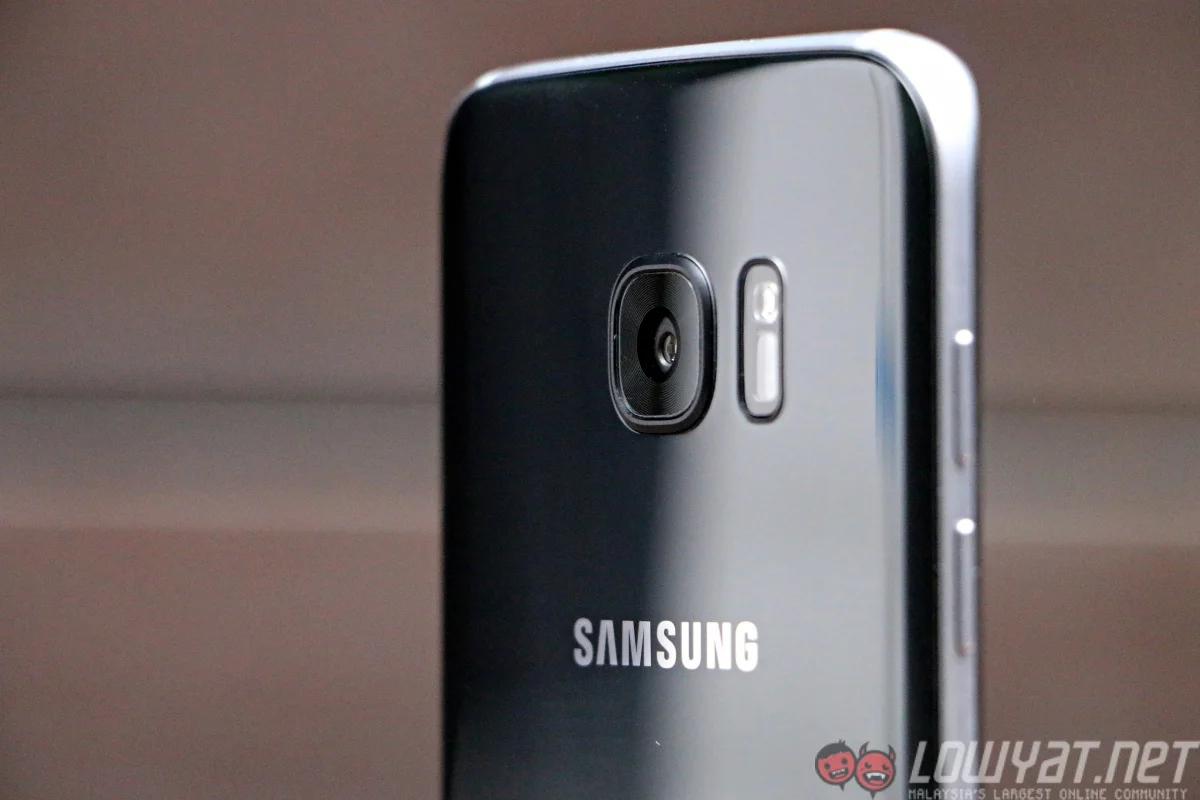 Samsung Galaxy S7 Edge Review 34
