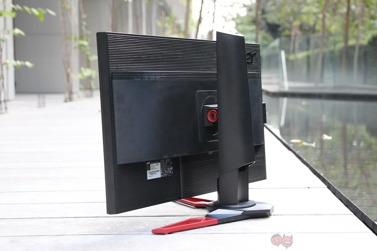 acer-predator-xb281hk-3